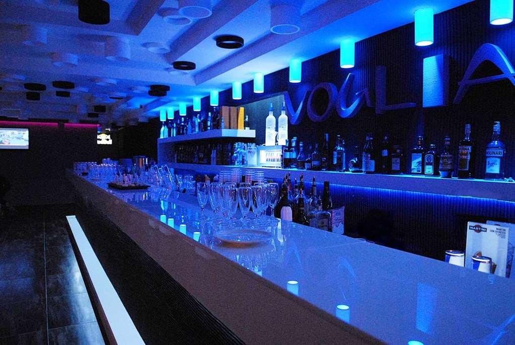 Hotel Scigliano Росано Ресторант снимка