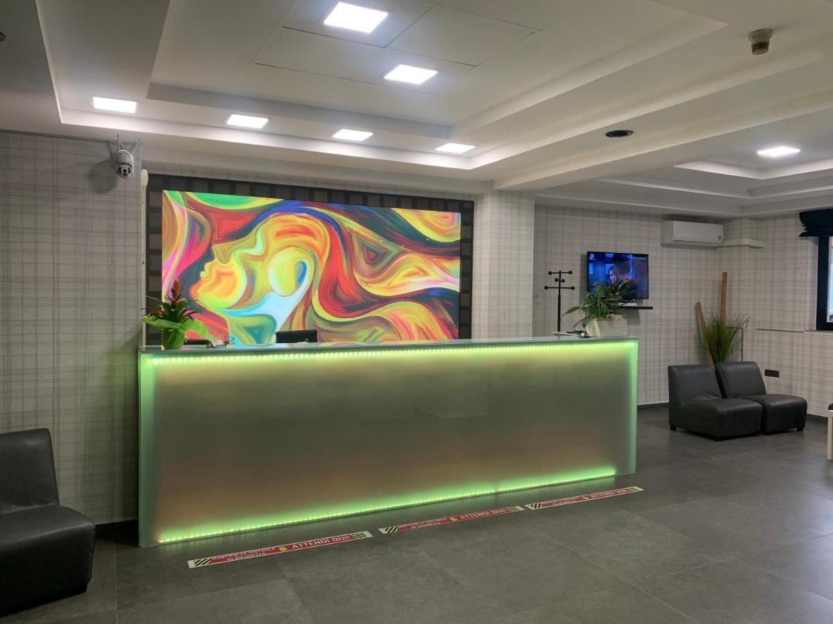 Hotel Scigliano Росано Екстериор снимка